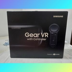 Samsung VR Gear (SM-R324) powered by Oculus